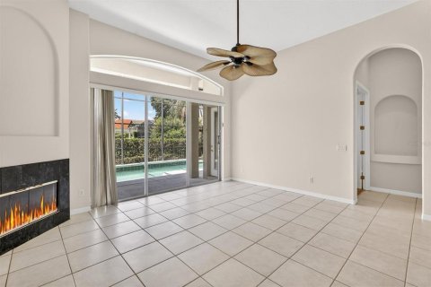 Villa ou maison à louer à Orlando, Floride: 4 chambres, 247.12 m2 № 2156387 - photo 11