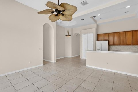Villa ou maison à louer à Orlando, Floride: 4 chambres, 247.12 m2 № 2156387 - photo 10