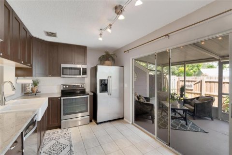 Touwnhouse à vendre à Palm Harbor, Floride: 2 chambres, 102.01 m2 № 1899954 - photo 15