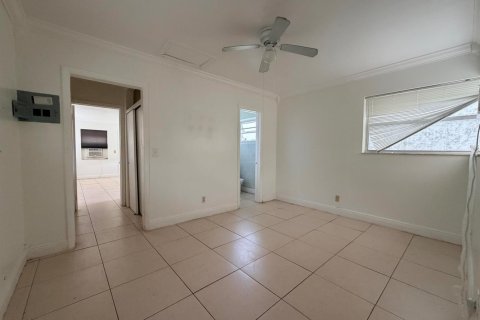 Apartment in Hollywood, Florida 1 bedroom, 189.61 sq.m. № 2191691 - photo 16