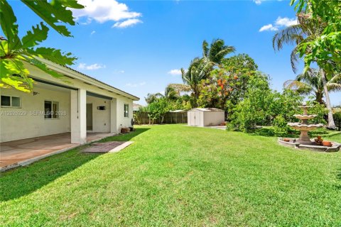 Casa en venta en Homestead, Florida, 3 dormitorios, 134.62 m2 № 2087004 - foto 9