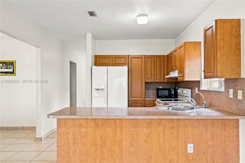 Casa en venta en Homestead, Florida, 3 dormitorios, 134.62 m2 № 2087004 - foto 27