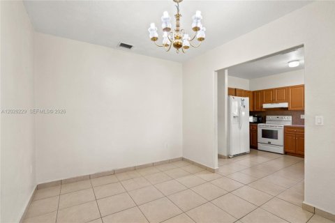 Casa en venta en Homestead, Florida, 3 dormitorios, 134.62 m2 № 2087004 - foto 4
