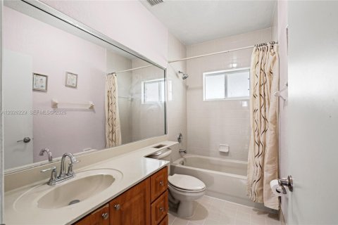 Casa en venta en Homestead, Florida, 3 dormitorios, 134.62 m2 № 2087004 - foto 6