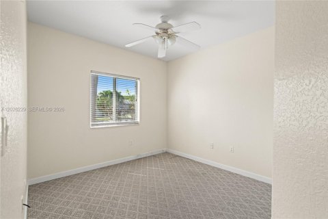 Casa en venta en Homestead, Florida, 3 dormitorios, 134.62 m2 № 2087004 - foto 7