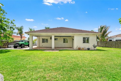 Casa en venta en Homestead, Florida, 3 dormitorios, 134.62 m2 № 2087004 - foto 10