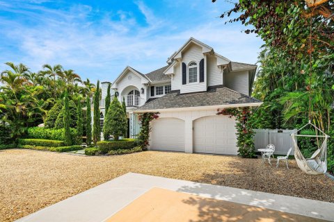 Villa ou maison à louer à Boca Raton, Floride: 5 chambres, 325.53 m2 № 2262091 - photo 4