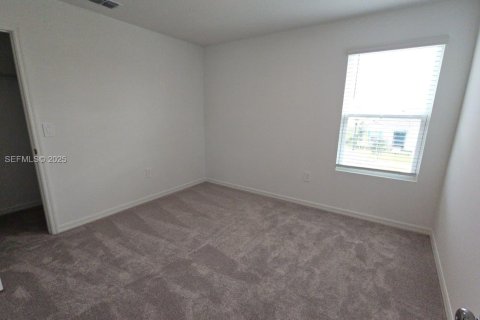 Снять в аренду виллу или дом в Киссимми, Флорида 5 спален, 212.47м2, № 2034570 - фото 16