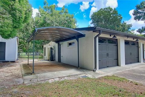 House in Orlando, Florida 3 bedrooms, 176.98 sq.m. № 2299361 - photo 6