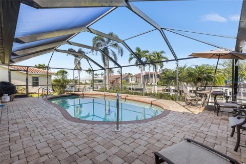 House in Punta Gorda, Florida 3 bedrooms, 171.13 sq.m. № 1720849 - photo 11