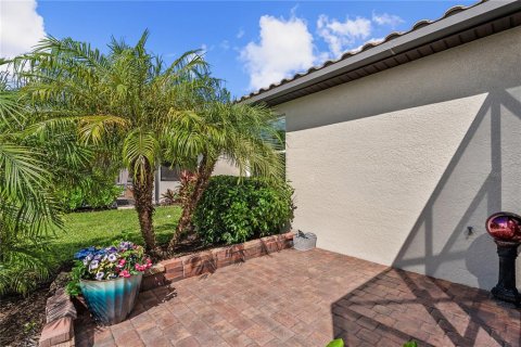 Villa ou maison à vendre à Bradenton, Floride: 4 chambres, 186.36 m2 № 2419804 - photo 28