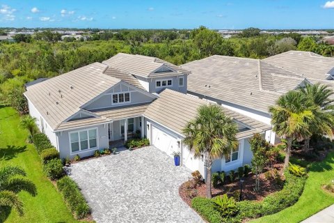 House in Sarasota, Florida 4 bedrooms, 332.5 sq.m. № 1804987 - photo 3