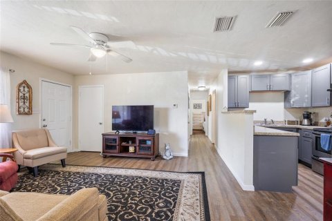 Villa ou maison à vendre à Gainesville, Floride: 3 chambres, 108.6 m2 № 1906029 - photo 6