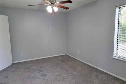 House in Winter Springs, Florida 3 bedrooms, 110.74 sq.m. № 1905110 - photo 16