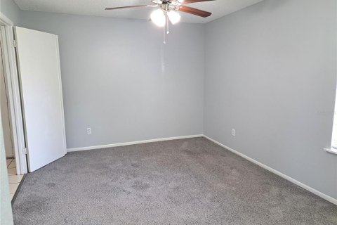 House in Winter Springs, Florida 3 bedrooms, 110.74 sq.m. № 1905110 - photo 15