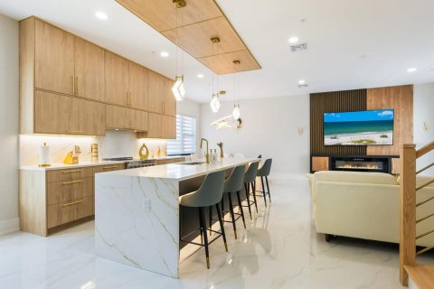 Touwnhouse à vendre à Sarasota, Floride: 3 chambres, 216.65 m2 № 1344399 - photo 28