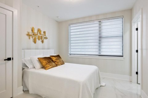 Touwnhouse à vendre à Sarasota, Floride: 3 chambres, 216.65 m2 № 1344399 - photo 14