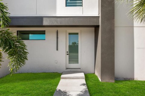 Touwnhouse à vendre à Sarasota, Floride: 3 chambres, 216.65 m2 № 1344399 - photo 17