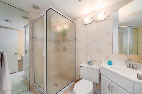 Condo in Clearwater, Florida, 2 bedrooms  № 2123457 - photo 23