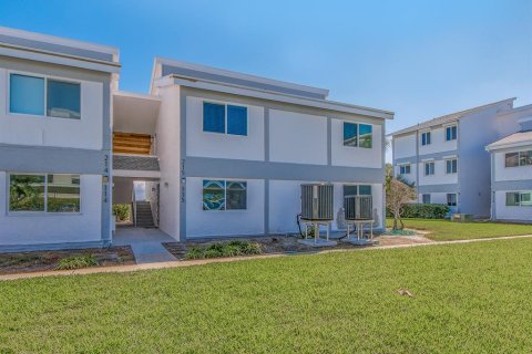 Condo in Clearwater, Florida, 2 bedrooms  № 2123457 - photo 29