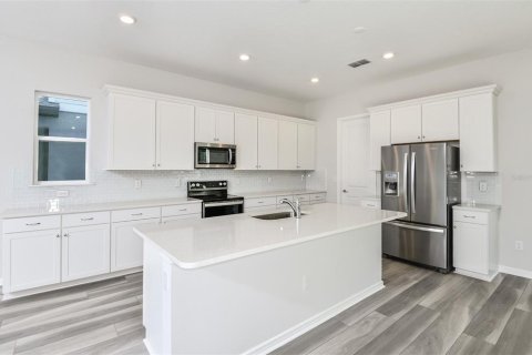 House in Parrish, Florida 5 bedrooms, 303.51 sq.m. № 1658396 - photo 3