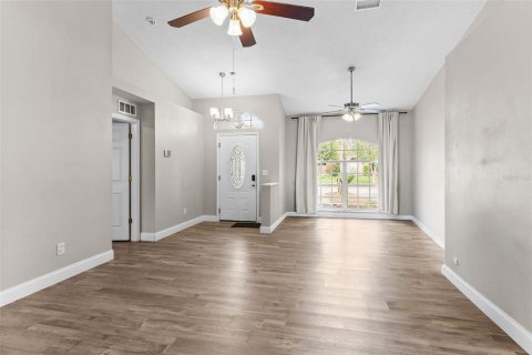 Villa ou maison à vendre à Riverview, Floride: 4 chambres, 182.92 m2 № 2211661 - photo 3
