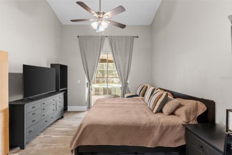 Villa ou maison à vendre à Riverview, Floride: 4 chambres, 182.92 m2 № 2211661 - photo 9