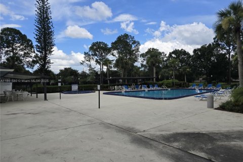Casa en venta en Orlando, Florida, 3 dormitorios, 205.96 m2 № 1936198 - foto 21