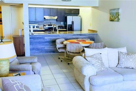 Condominio en alquiler en Clearwater, Florida, 2 dormitorios, 110.18 m2 № 1754915 - foto 6