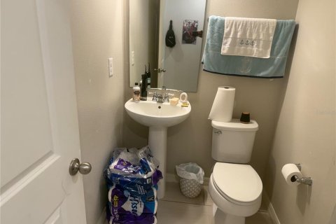 Townhouse in Kissimmee, Florida 4 bedrooms, 153.2 sq.m. № 2393561 - photo 10