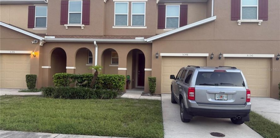 Townhouse in Kissimmee, Florida 4 bedrooms, 153.2 sq.m. № 2393561