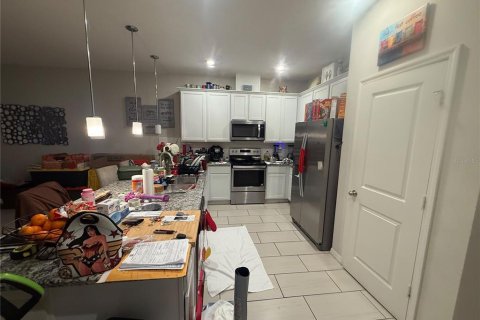 Townhouse in Kissimmee, Florida 4 bedrooms, 153.2 sq.m. № 2393561 - photo 7