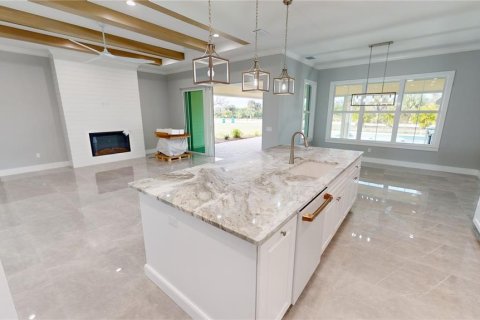 House in Punta Gorda, Florida 4 bedrooms, 240.25 sq.m. № 646732 - photo 13