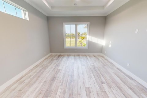 House in Punta Gorda, Florida 4 bedrooms, 240.25 sq.m. № 646732 - photo 20