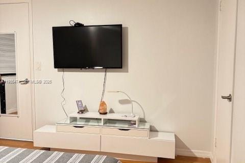 Condominio en alquiler en Pembroke Pines, Florida, 2 dormitorios, 74.88 m2 № 1993682 - foto 13