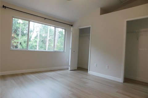 Touwnhouse à louer à Tampa, Floride: 2 chambres, 110 m2 № 2403162 - photo 18
