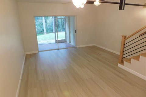 Touwnhouse à louer à Tampa, Floride: 2 chambres, 110 m2 № 2403162 - photo 14