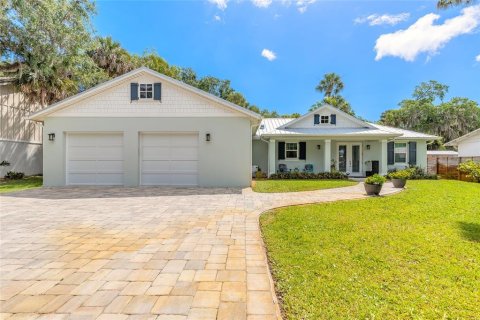 Villa ou maison à New Smyrna Beach, Floride 2 chambres, 160.26 m2 № 2094826