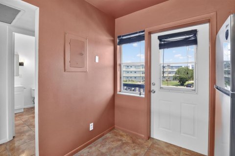 Condominio en venta en Hollywood, Florida, 1 dormitorio, 67.54 m2 № 2251697 - foto 25