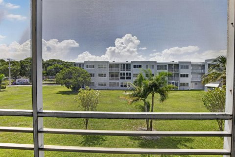 Condominio en venta en Hollywood, Florida, 1 dormitorio, 67.54 m2 № 2251697 - foto 28