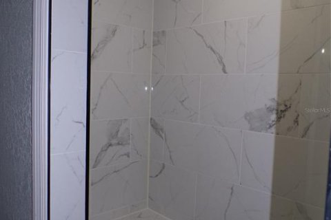 Casa en venta en Port Charlotte, Florida, 4 dormitorios, 207.92 m2 № 2381125 - foto 11
