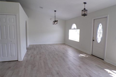 Casa en venta en Port Charlotte, Florida, 4 dormitorios, 207.92 m2 № 2381125 - foto 14
