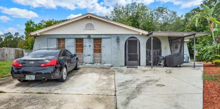Villa ou maison à Largo, Floride 4 chambres, 189.33 m2 № 2091813