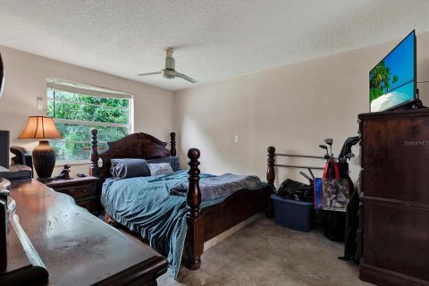 Villa ou maison à vendre à Largo, Floride: 4 chambres, 189.33 m2 № 2091813 - photo 10