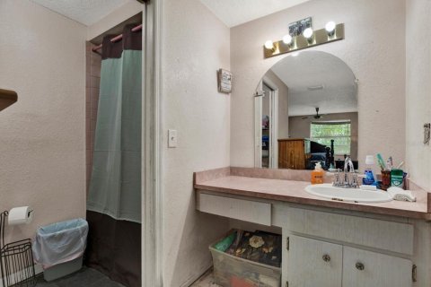 Villa ou maison à vendre à Largo, Floride: 4 chambres, 189.33 m2 № 2091813 - photo 11