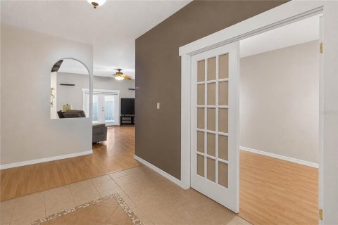 Купить виллу или дом в Киссимми, Флорида 8 комнат, 195.75м2, № 2208867 - фото 11