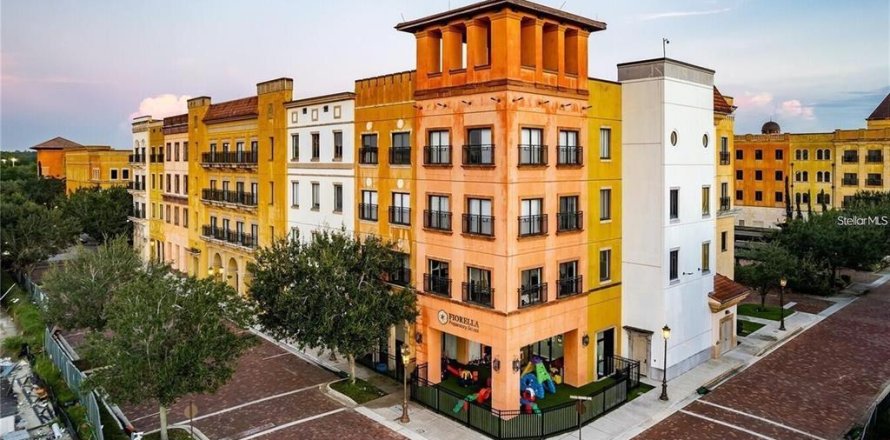 Immobilier commercial à Orlando, Floride 96.25 m2 № 2430633
