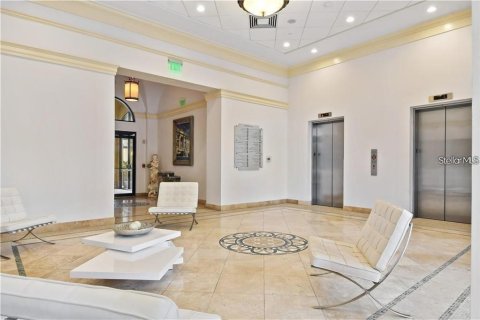 Immobilier commercial à louer à Orlando, Floride: 96.25 m2 № 2430633 - photo 5