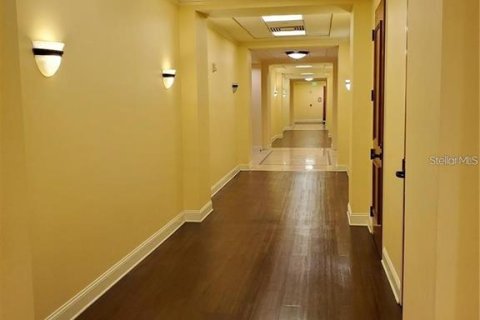 Immobilier commercial à louer à Orlando, Floride: 96.25 m2 № 2430633 - photo 8