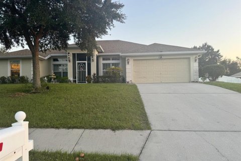House in Haines City, Florida 4 bedrooms, 193.61 sq.m. № 1408040 - photo 1